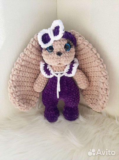 Зайчик вязаный игрушка 2023 кролик