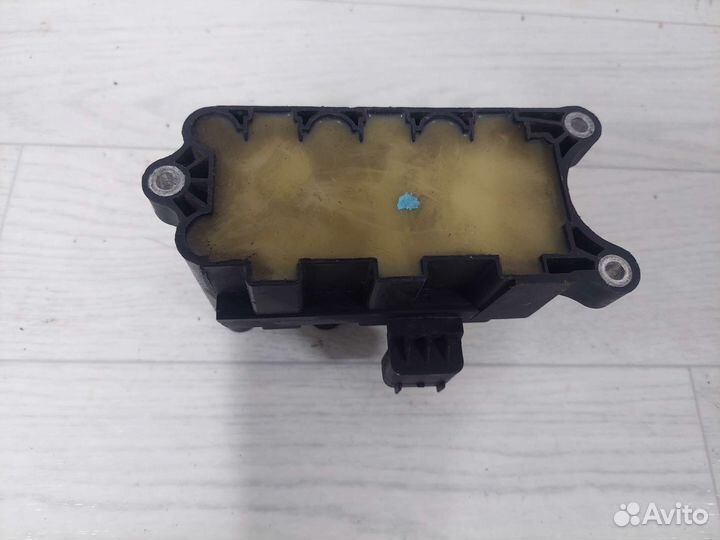 Катушка зажигания Mazda MPV