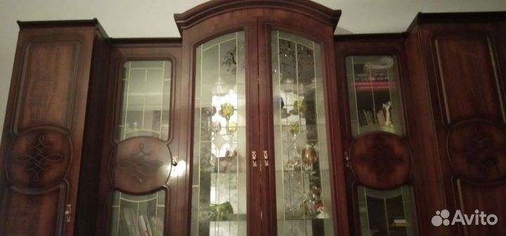 Буфеты и серванты бу