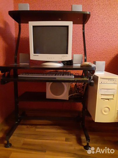 Компьютерный стол бу