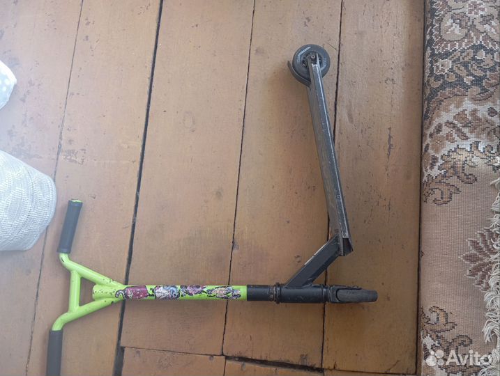 Трюковой самокат