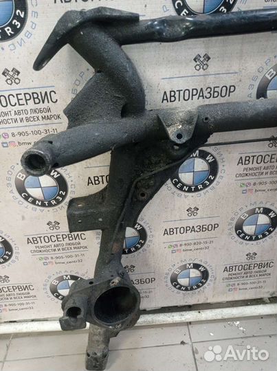 Подрамник на BMW X5 Е53 передний