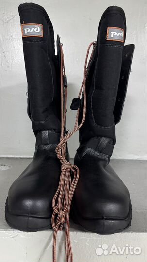 Зимние утеплённые рабочие сапоги