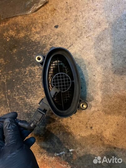 Продам расходомер воздуха б/у оригинал для Е60 D3