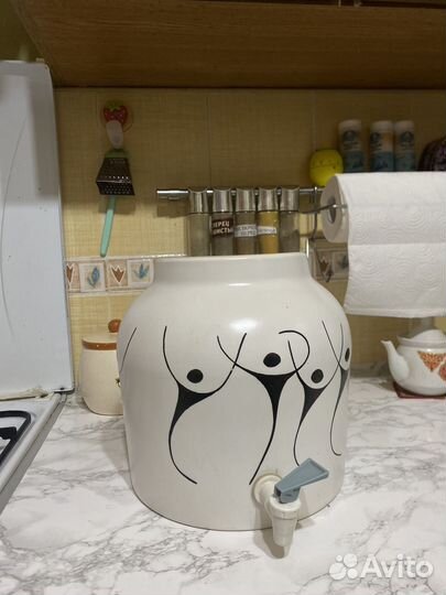 Диспенсер для воды керамический