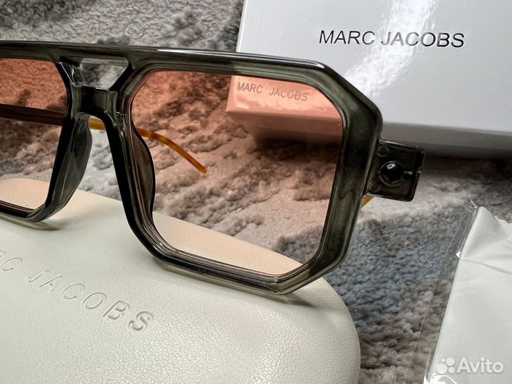 Очки mark jacobs