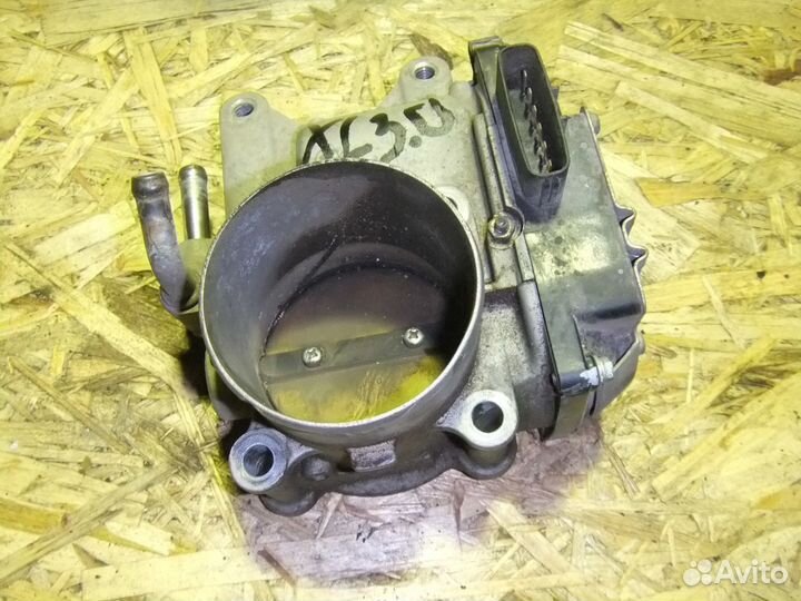 Mitsubishi Outlander XL 3.0 Дроссельная заслонка