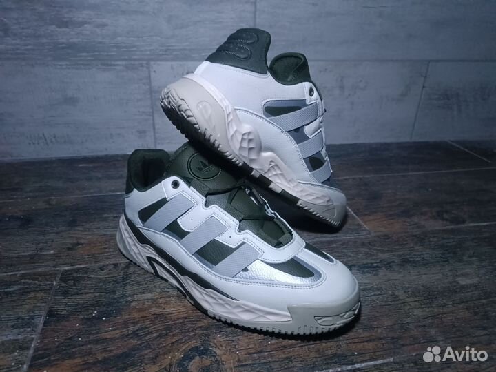 Кроссовки adidas niteball