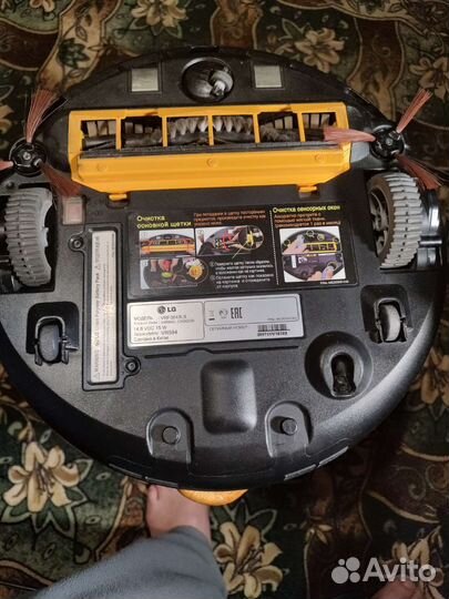 Робот пылесос lg hom bot vrf3043ls