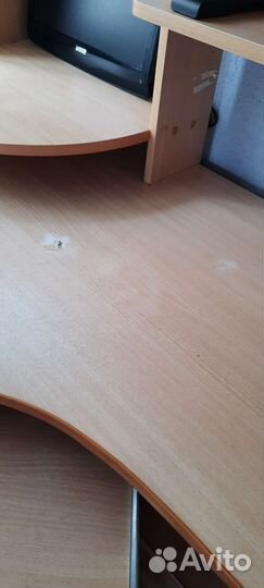 Компьютерный стол