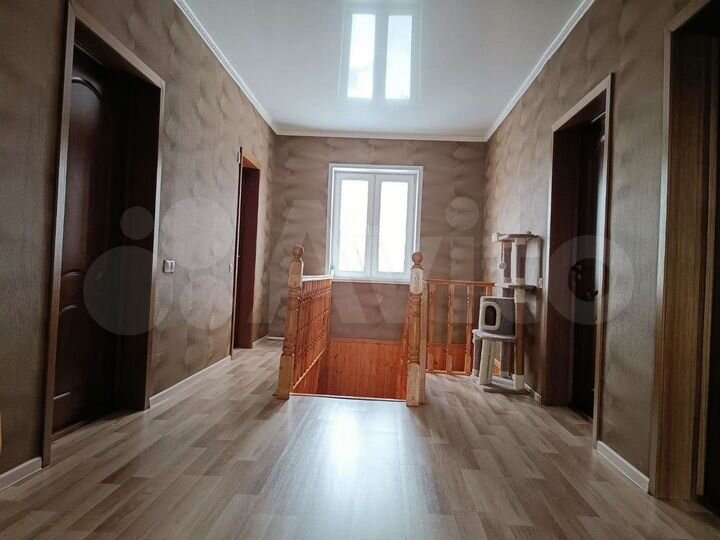 Дом 181,5 м² на участке 4,5 сот.