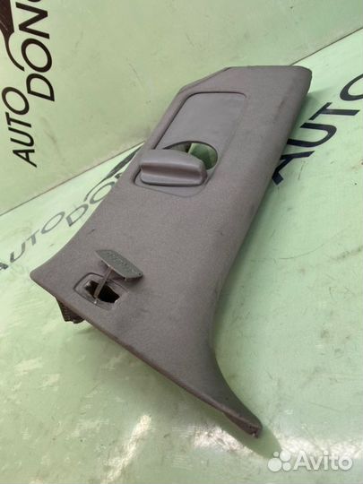 Накладка на стойку кузова задняя правая Volkswagen