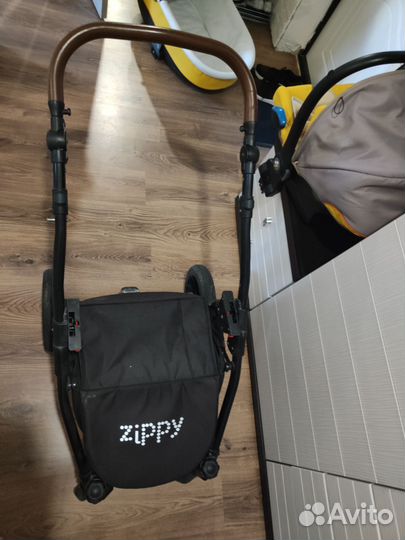 Коляска zippy 3 в 1