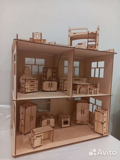 Домик кукольный