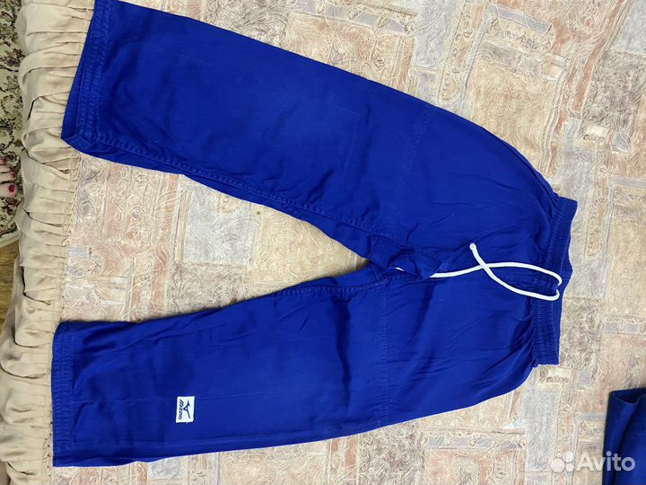 Кимоно для дзюдо mizuno 140см