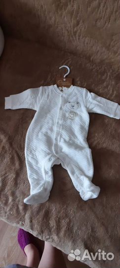 Продам детские вещи