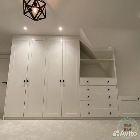 Угловой шкаф купе