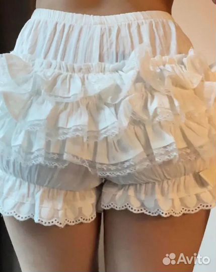Шорты с рюшами