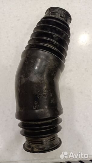 Пыльник рулевой рейки VW T5-T6 7E0419069A