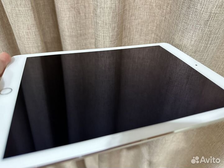 iPad Air 2 Wi-Fi + Cellular 64 GB