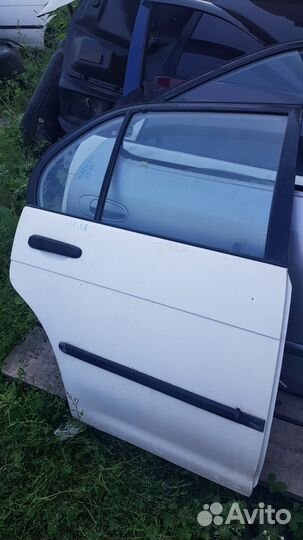 Дверь на toyota corsa EL-45