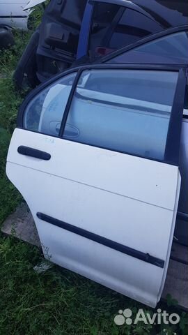 Дверь на toyota corsa EL-45