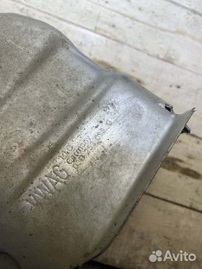 Тепловой экран Skoda Fabia хетчбэк BZG 1.2 2013