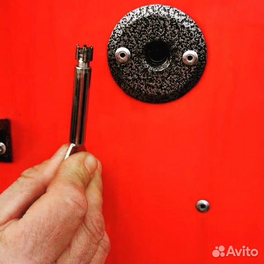 Вскрытие, установка, замена замков