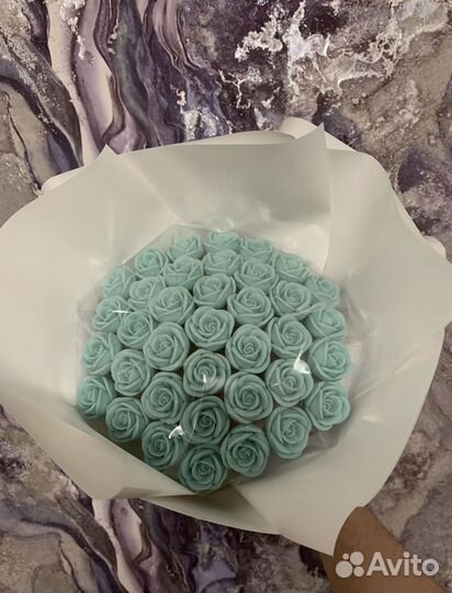 Сладкий подарок девушке