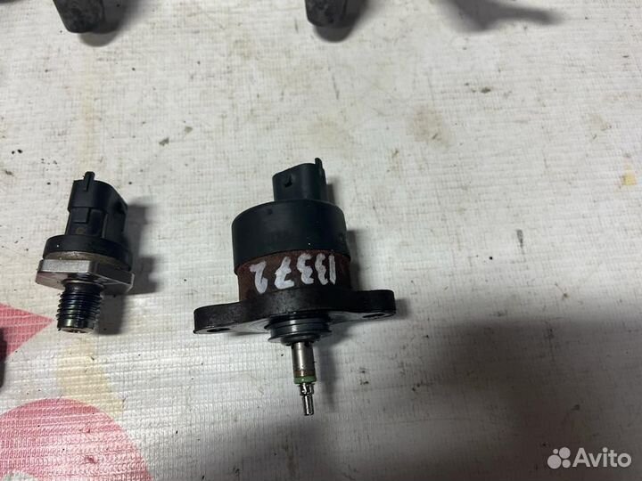 Топливная рампа датчик Hyundai Santa Fe 2010