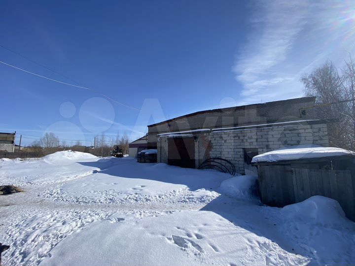 Дом 576 м² на участке 58 сот.