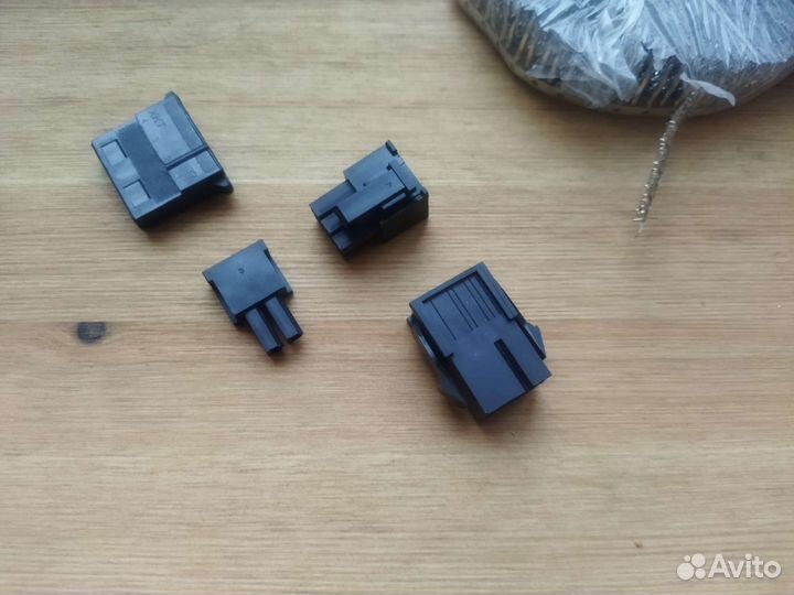 Провода и разъемы для серверного блока питания