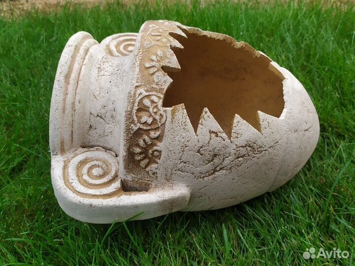 Горшок амфора из шамотной глины