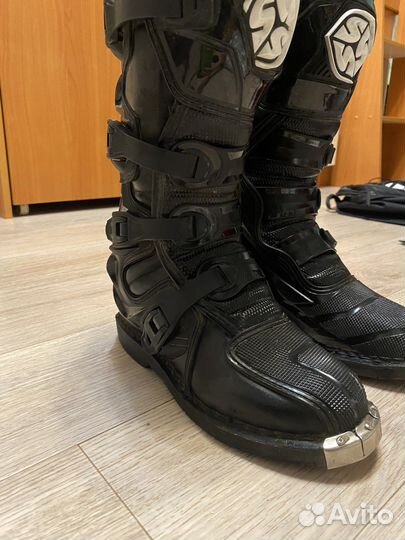 Боты для мотокросса