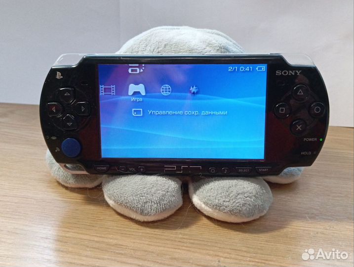 Игровая приставка Sony PSP 2008 прошитая