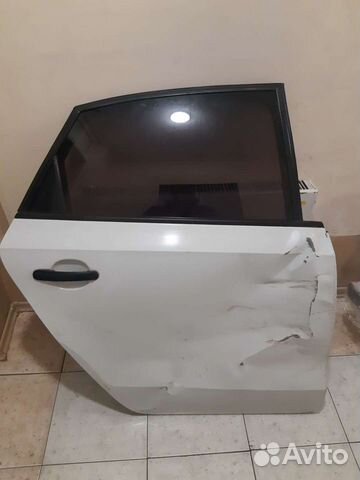 Дверь волкваген роло заднй правый