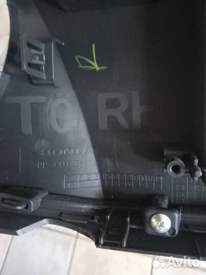 Консоль магнитофона Honda Grace GM5