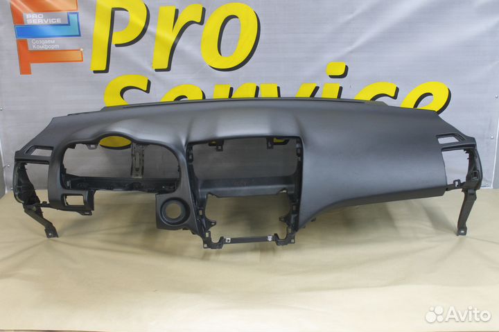 Торпедо Lexus RX350 панель приборов