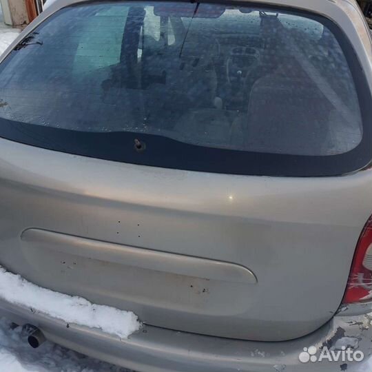 Стекло Citroen Xsara picasso
