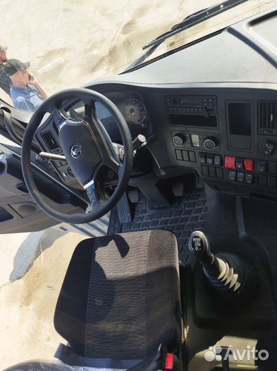 Shacman (Shaanxi) X3000, 2023