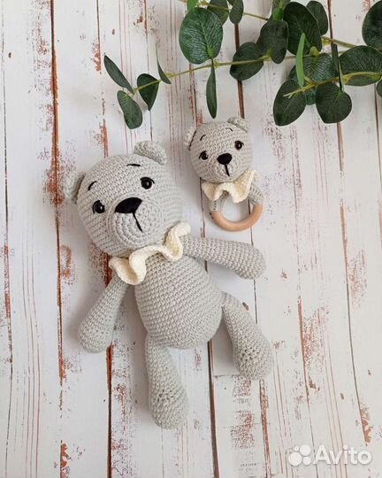 Игрушка амигуруми и погремушка-прорезыватель