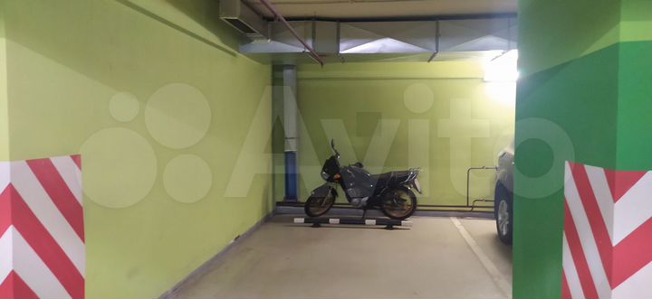 Машиноместо, 18 м²