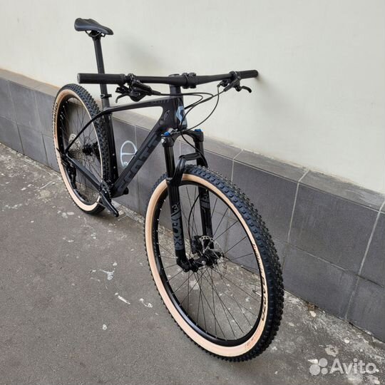 Велосипед 29 Scott Scale 925 L