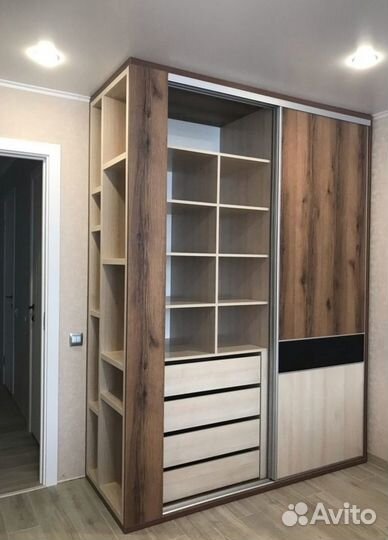 Шкаф купе встроенный