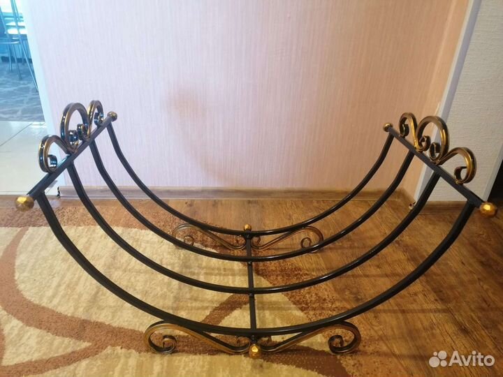 Дровница кованая