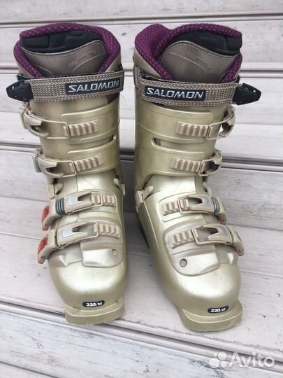 Горнолыжные ботинки