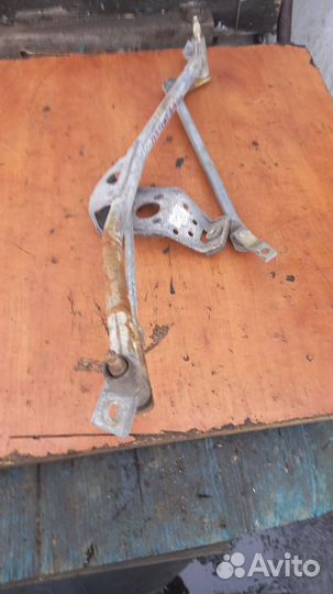 Трапеция стеклоочистителя пассат Б5