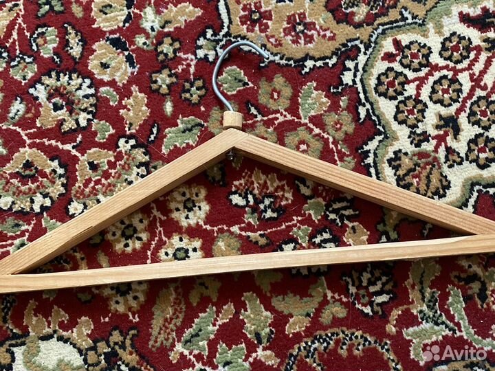 Деревянные плечики дл одежды