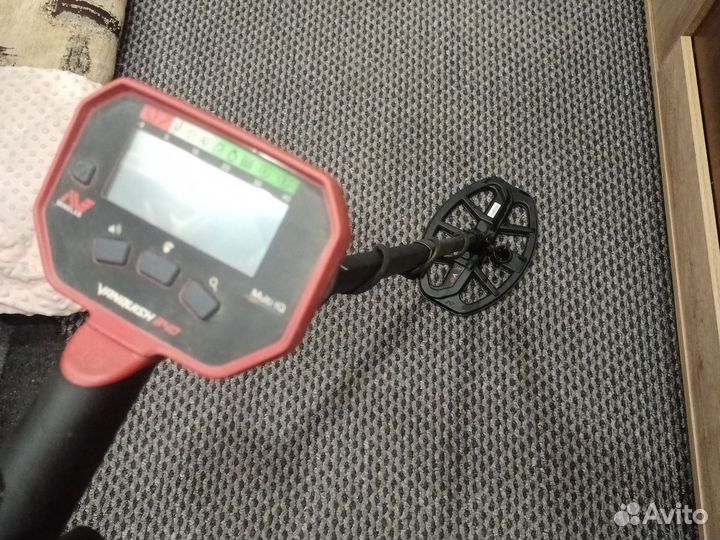 Металлоискатель minelab vanquish 340