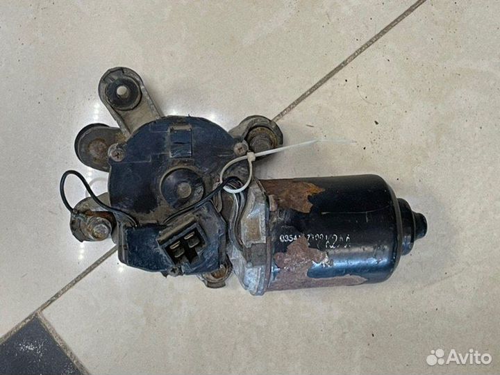 Мотор дворников Kia Shuma BFD 1999